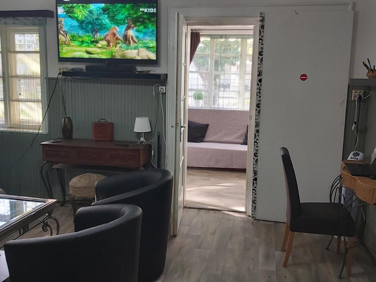 Garden Budha Relax Apartman, Parking, Bbq, Terrace Siófok Eksteriør bilde